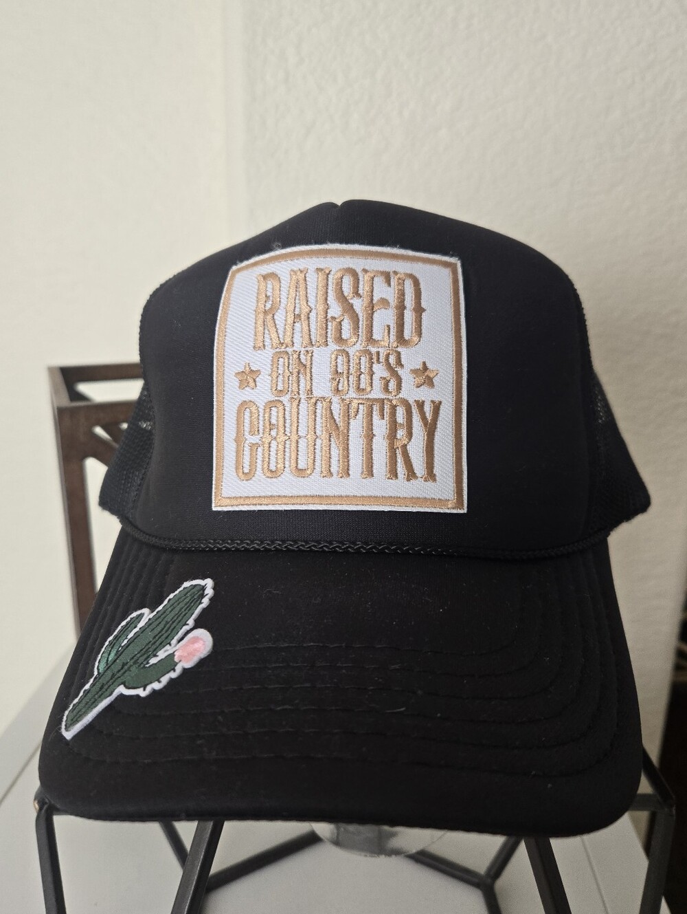 Pre-loved Country Music Trucker Hat